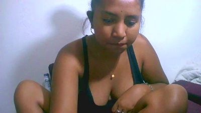 Moellah live from Madagascar