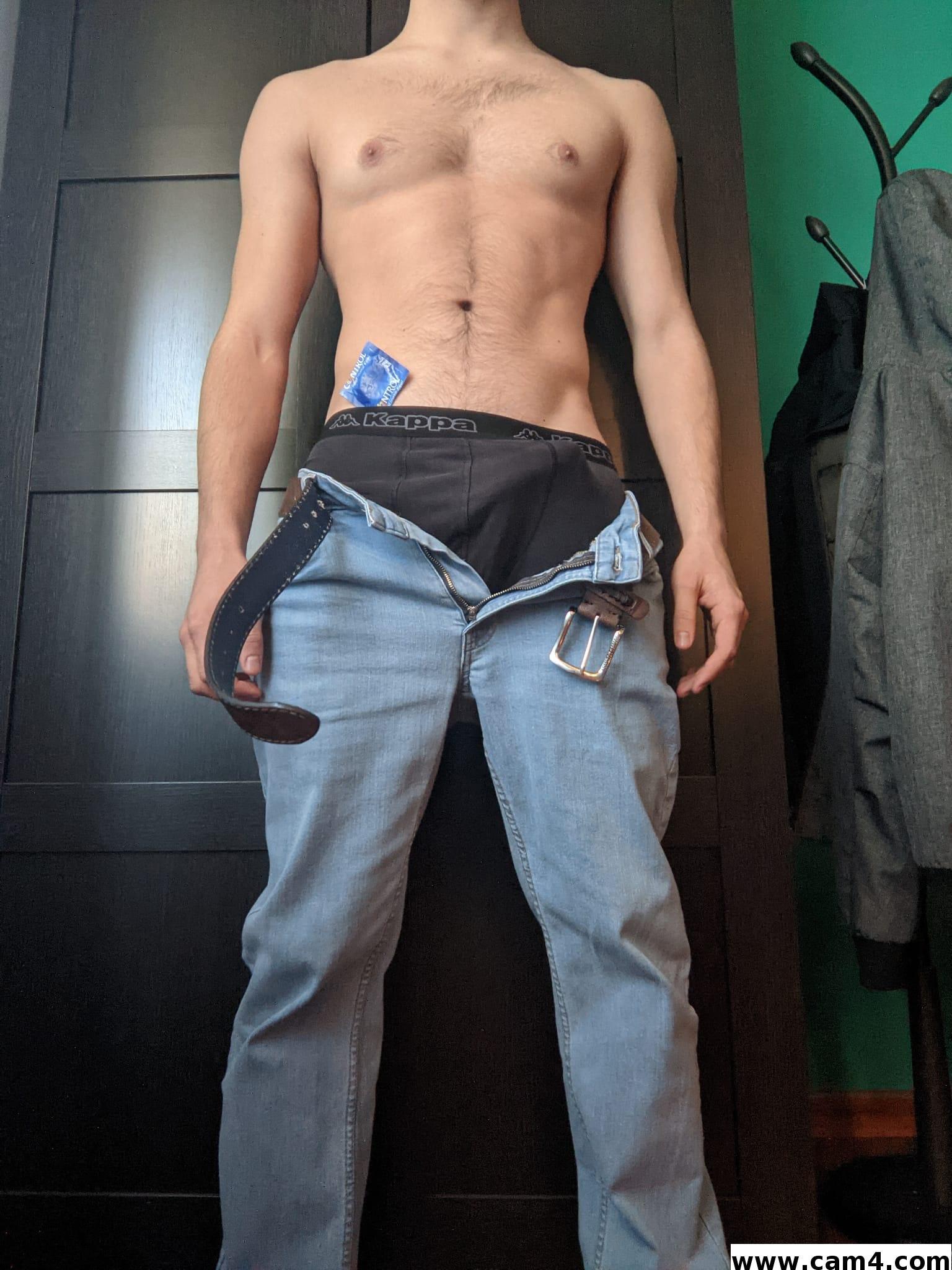 Mr_dick23 live from Italy