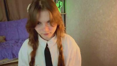 Nika_OMG live from Latvia