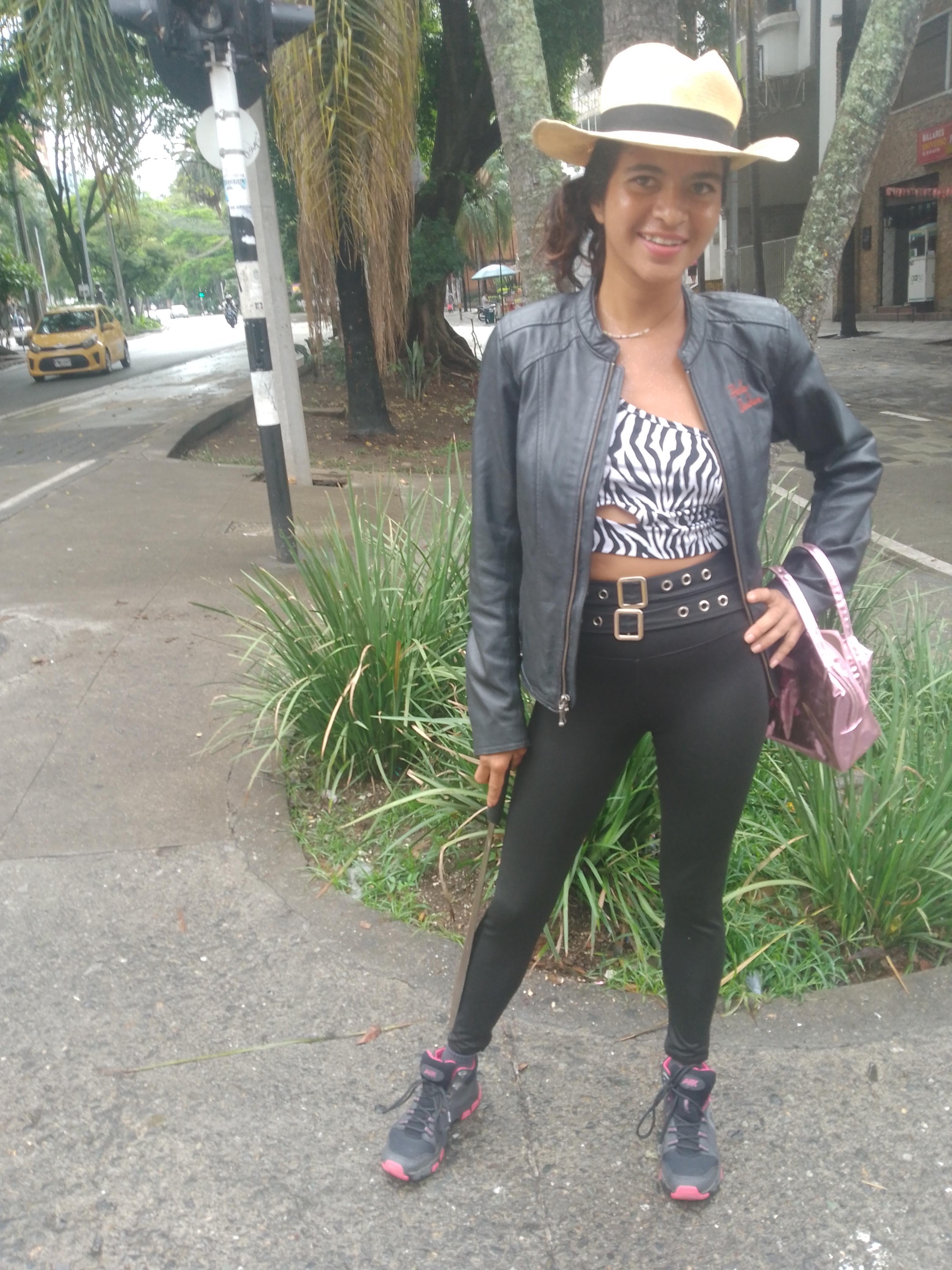 NinphGraceX live from Colombia