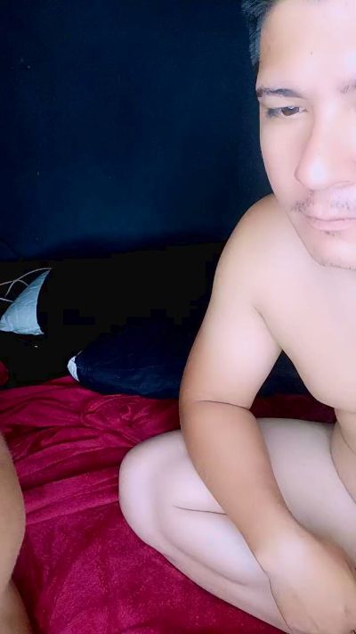 Noahandsofi live from Venezuela
