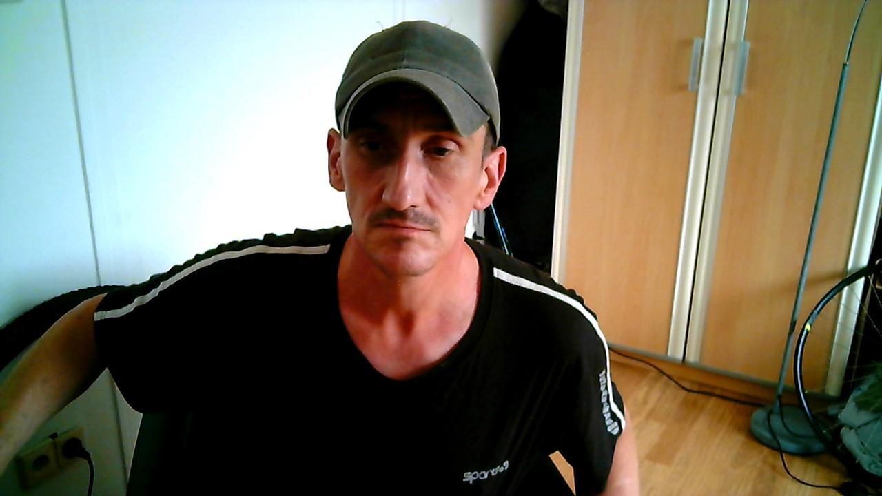 Playwithme007 live from Germany