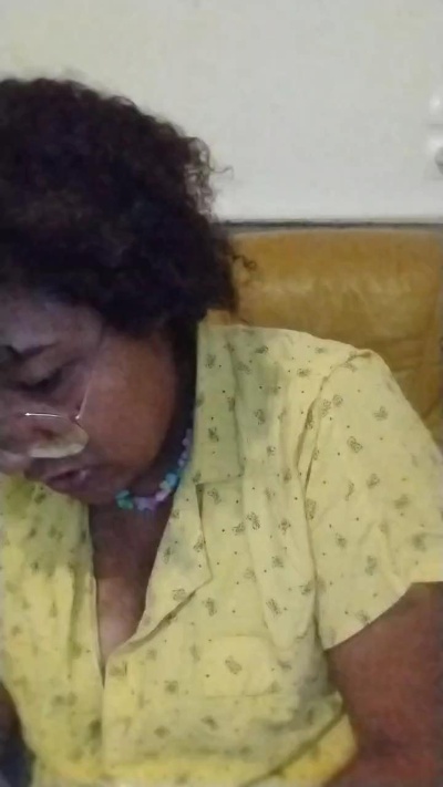 Queen_Alicia live from France