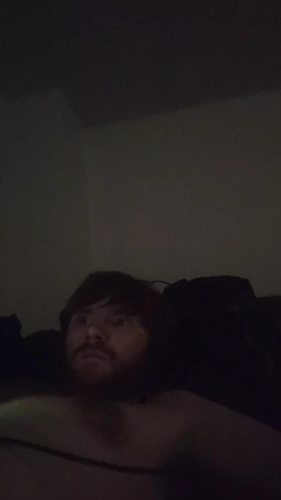 Redwolf670 live from United States
