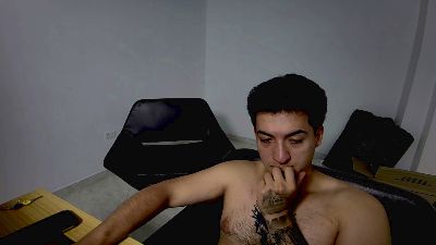 RoseandViktor23 live from Colombia