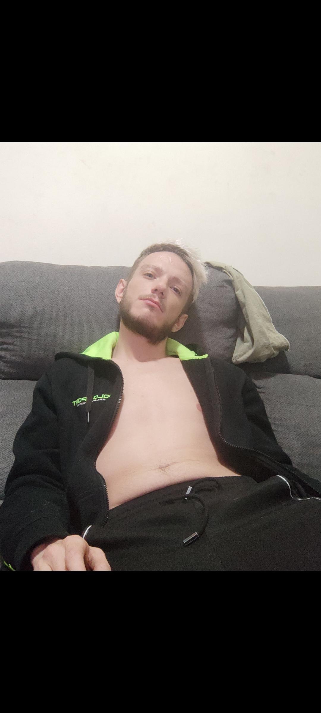 RubitoXL live from Spain