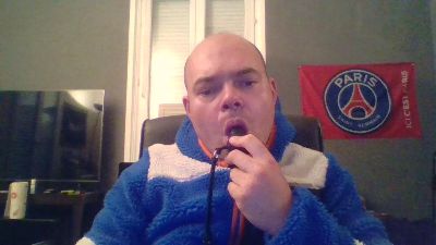 SOUMIS1889 live from France