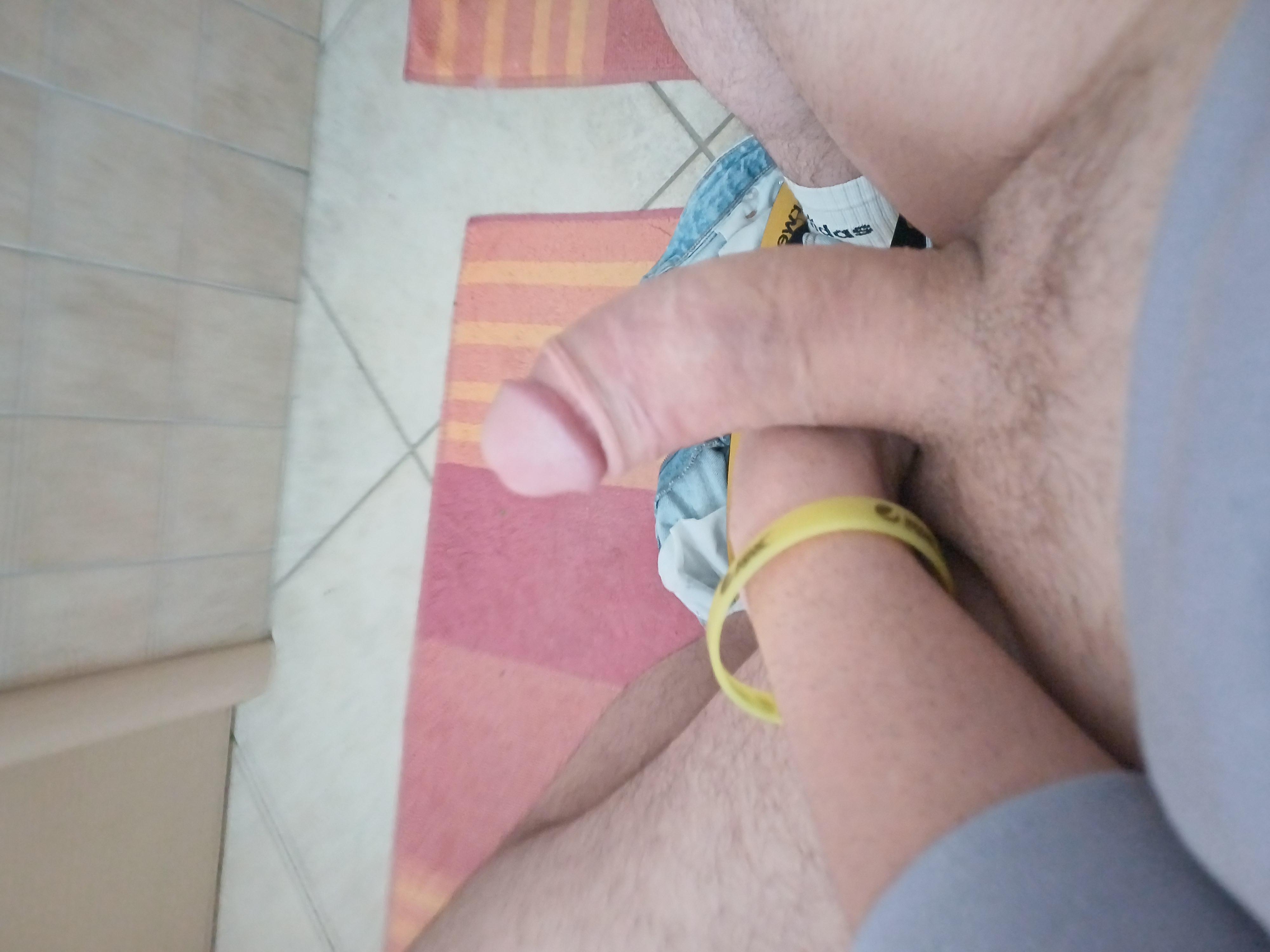 Sam_Bravo live from Italy