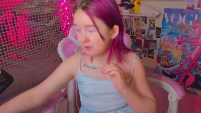 Sara_Moor live from United States