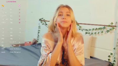SerafinaCordone live from France