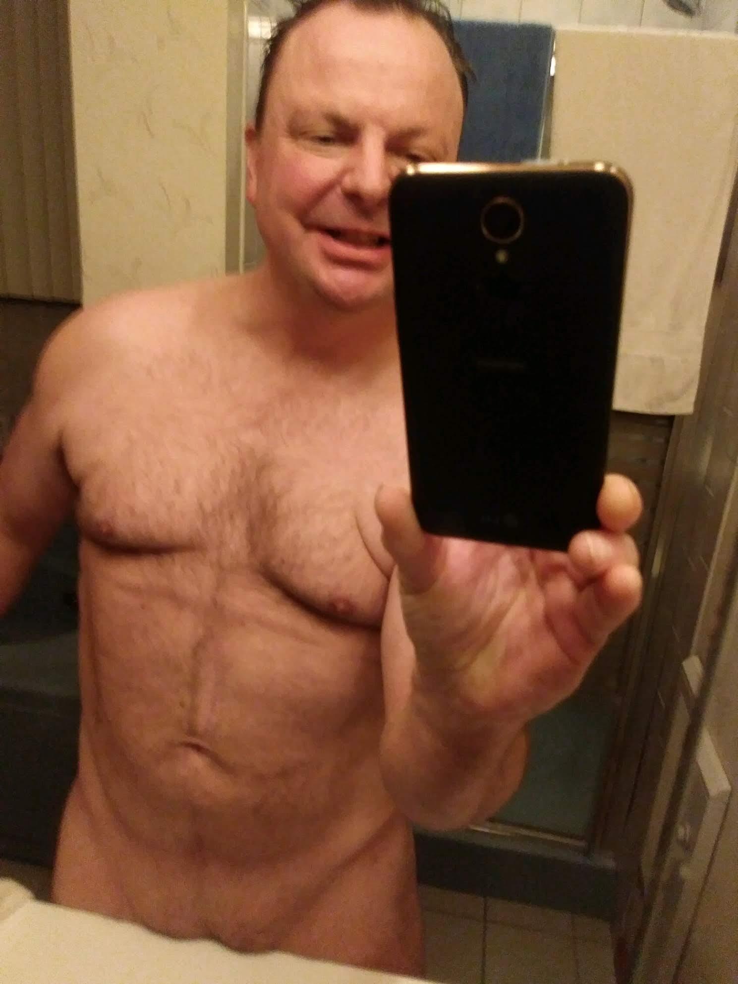 SexySexy44 live from United States
