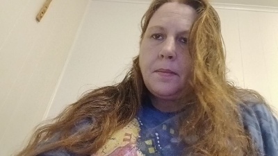 Shyredhead26 live from United States