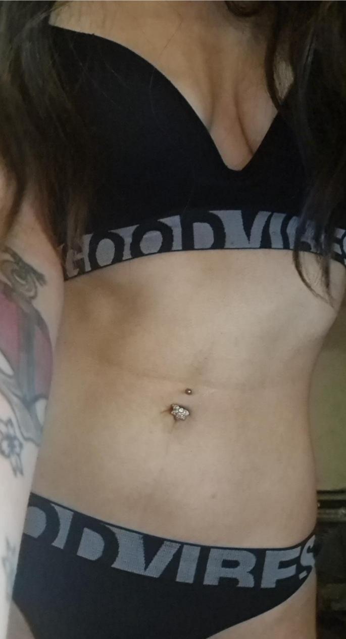 Sweetbutsexy25 live from Germany