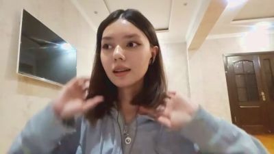 ValerieChavous live from United States