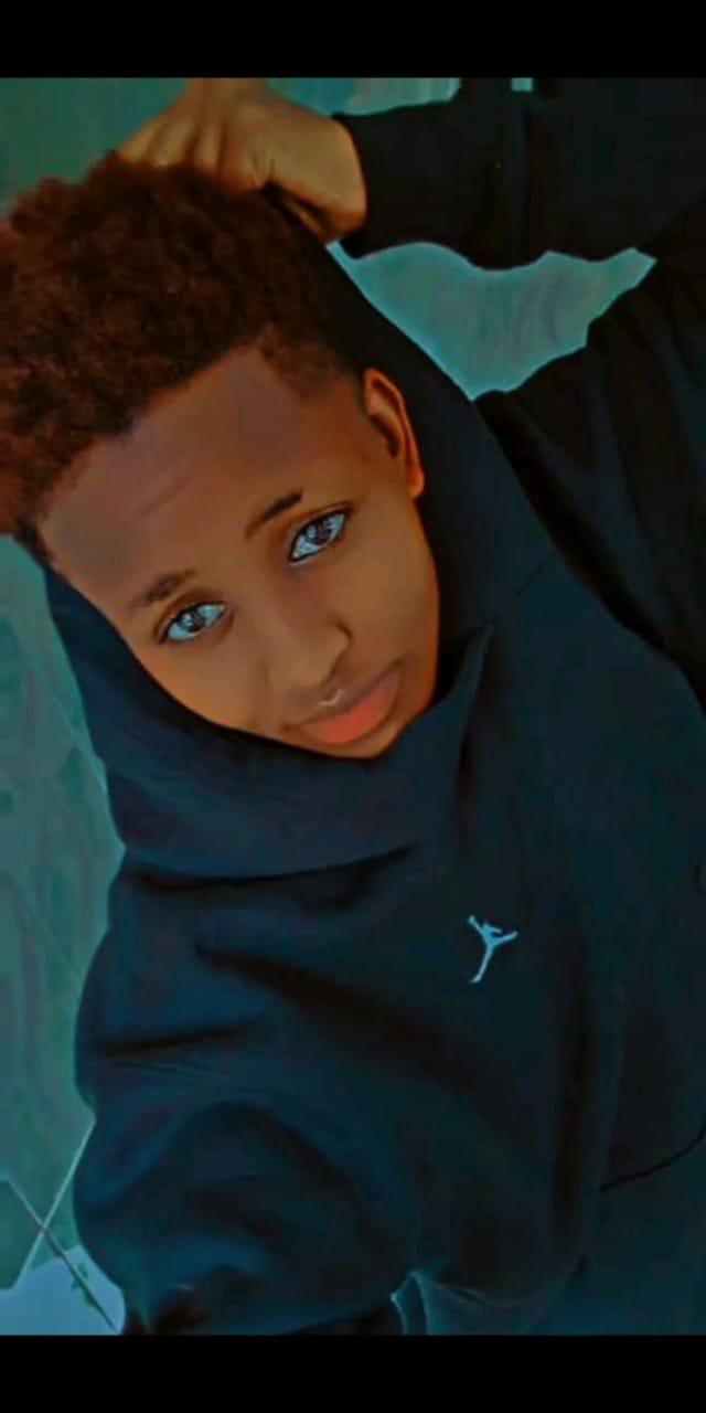 Veeesexy live from Kenya