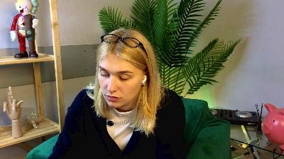 VerenaBorreta live from France