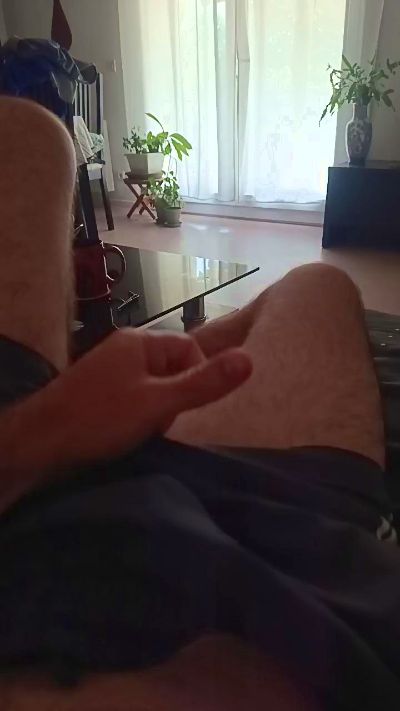 Vince9871 live from France
