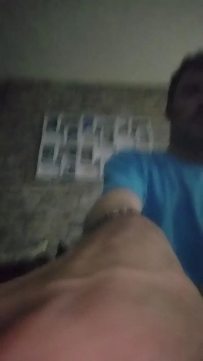 Weejaykay009 live from United Kingdom
