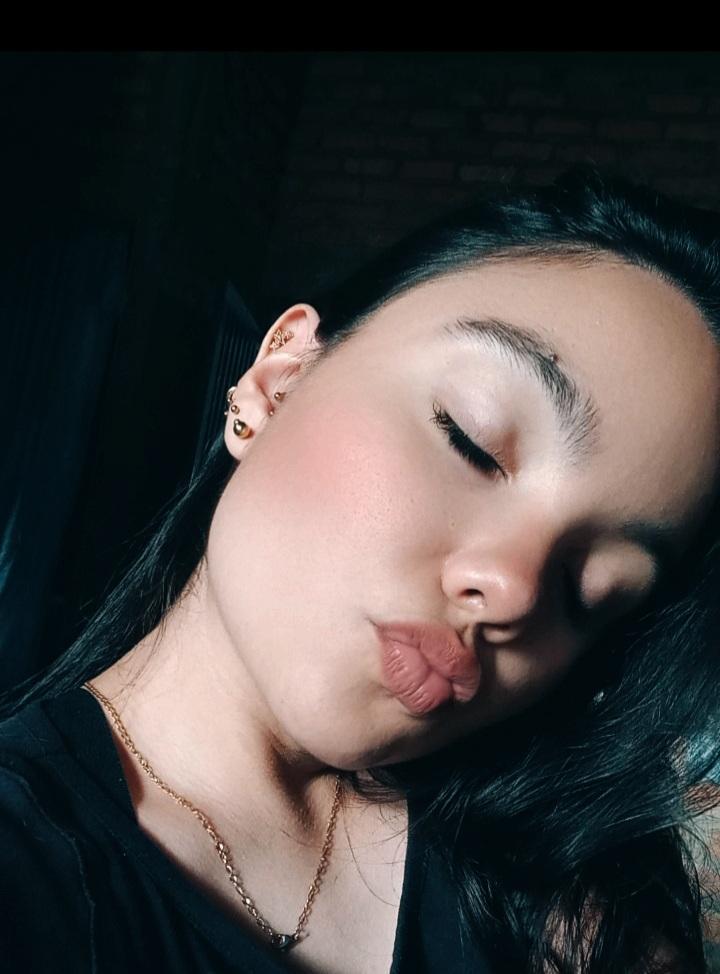 alaska02 live from Colombia