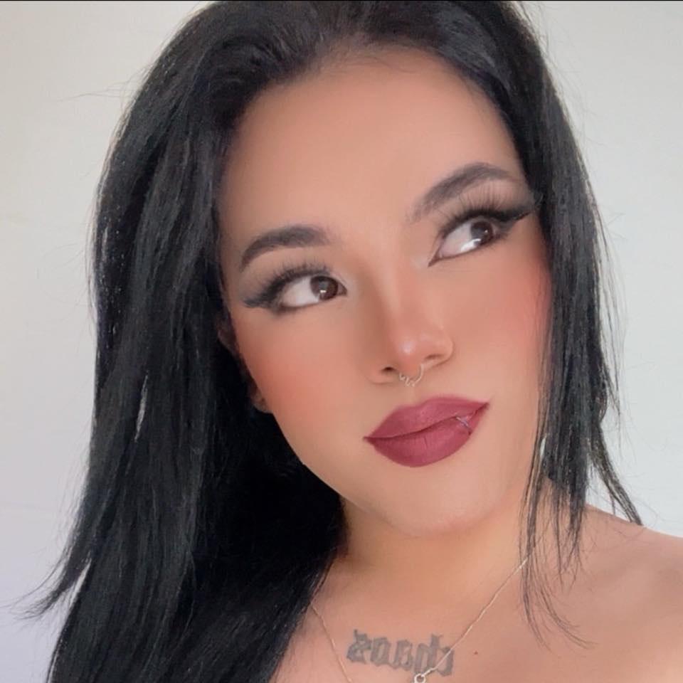 ambar_lopez live from Colombia
