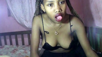 blackmakie live from Madagascar
