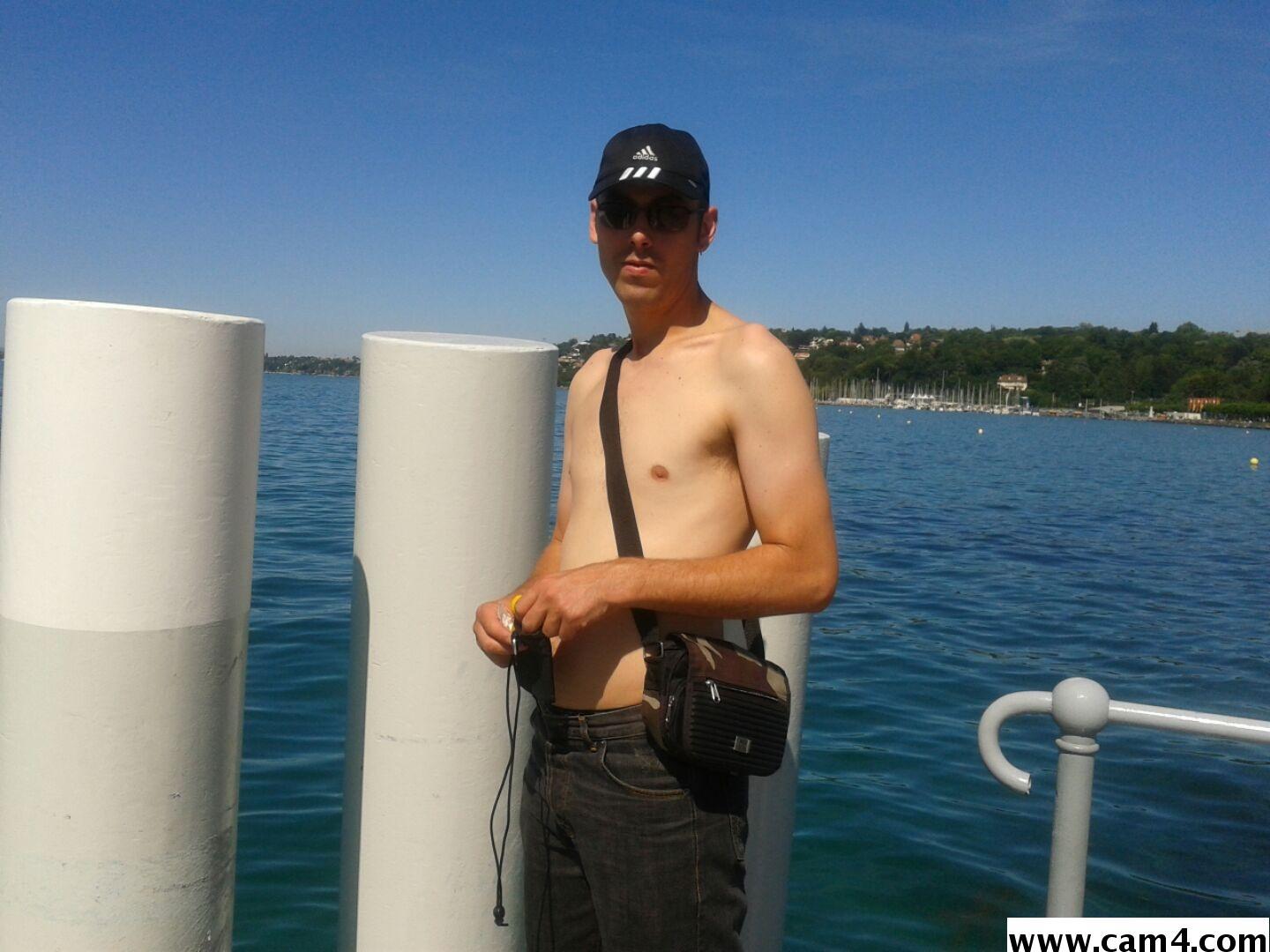 bomec74 live from France
