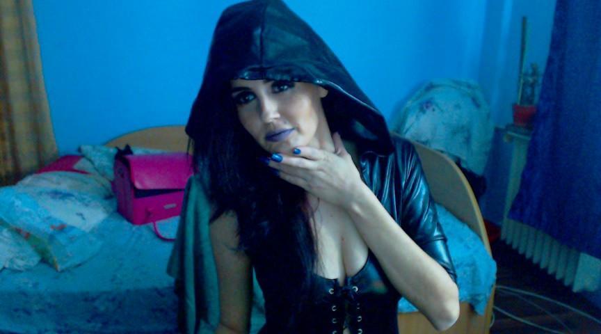brightneeammy live from Romania