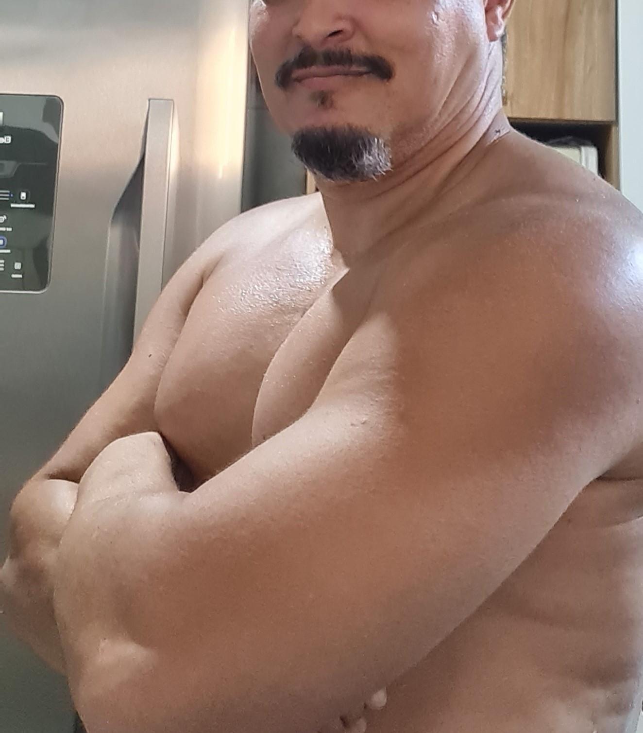 carlosalgusto live from Brazil