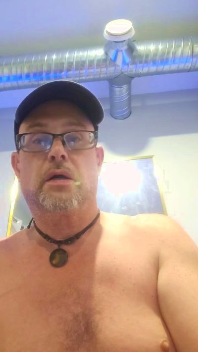 cumsee1 live from Canada