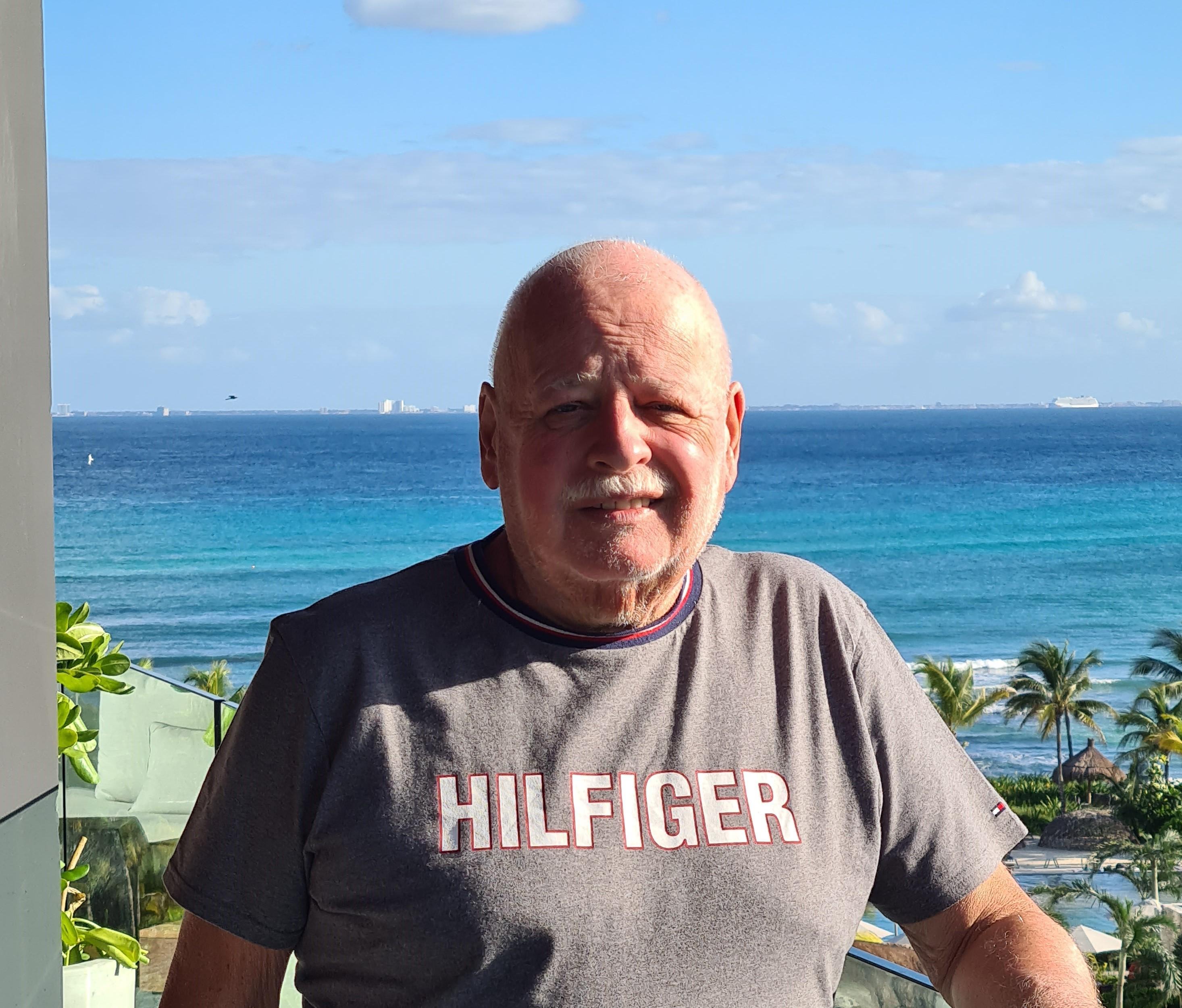 daddybear83 live from France
