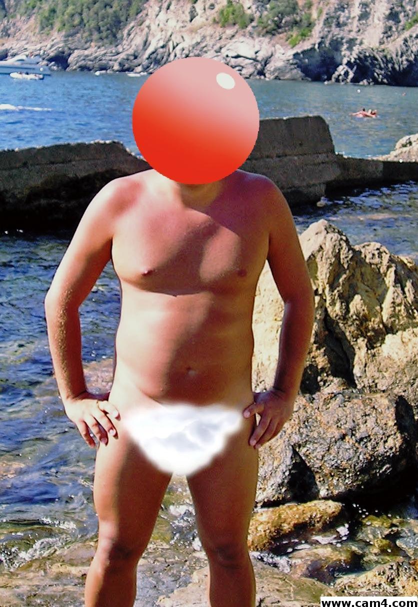 danielenud live from Italy