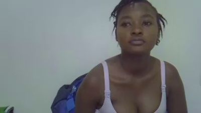 danna_miki live from Kenya