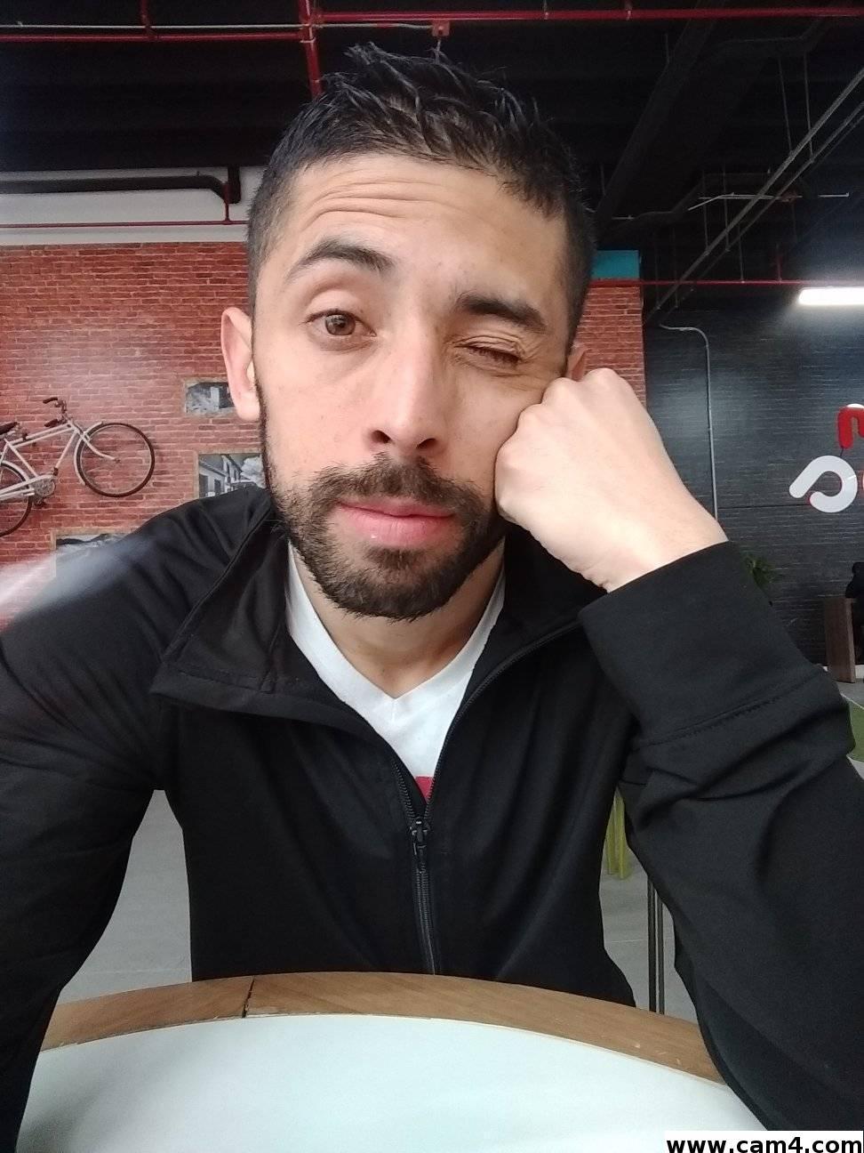 danygb7 live from Colombia