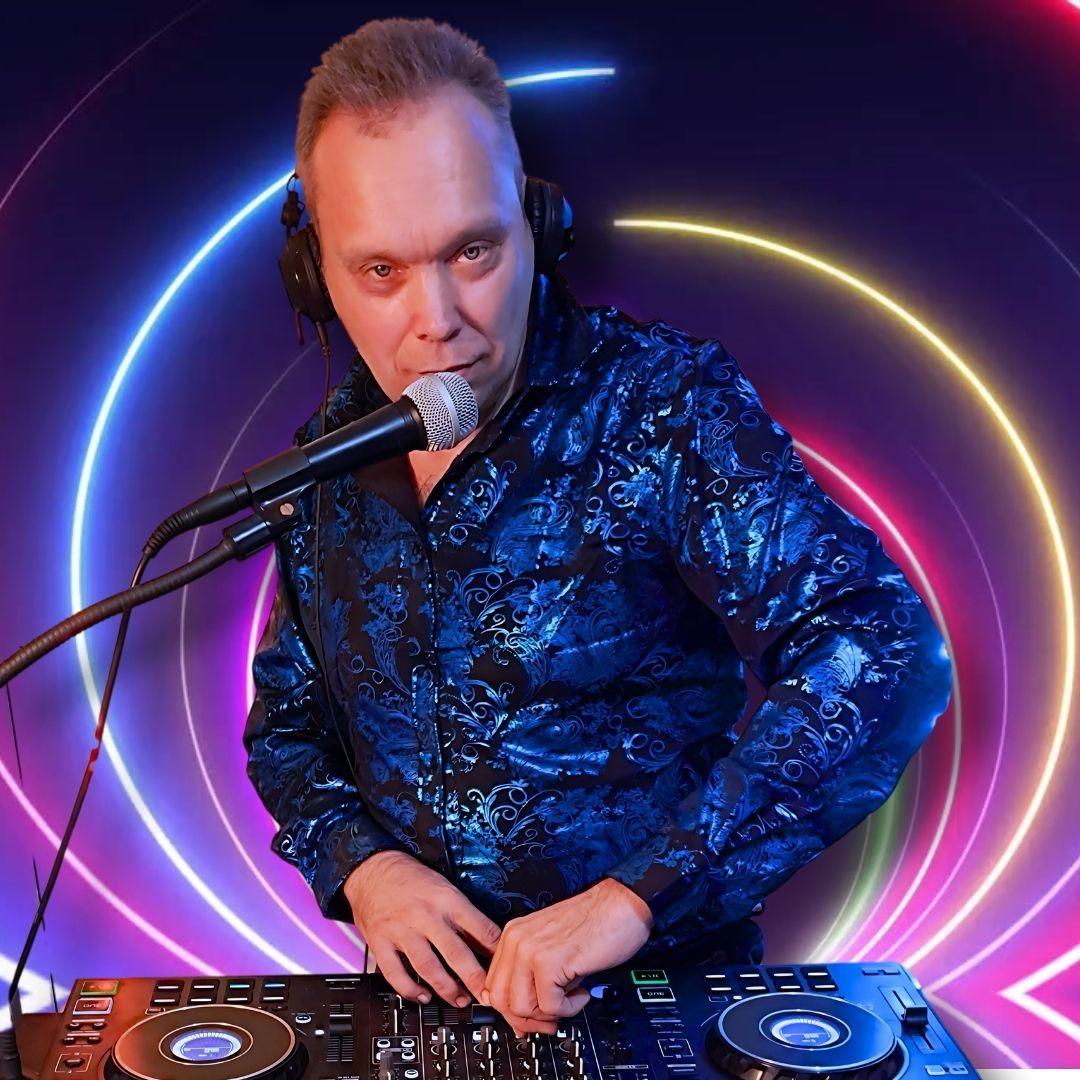 djShyVibes live from France