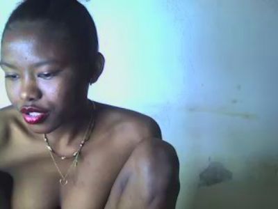 elinahsexy1 live from Madagascar