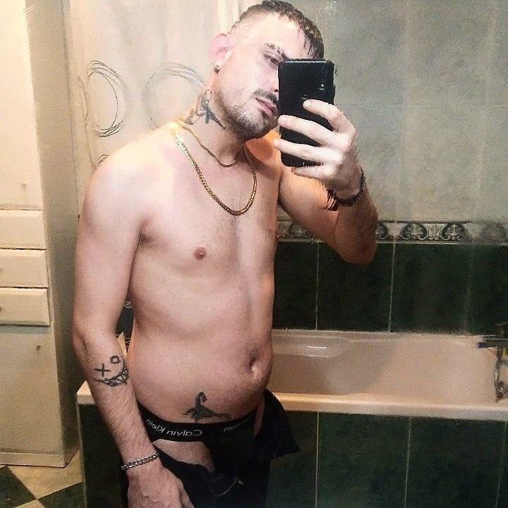 escorpio98_xxx live from Spain