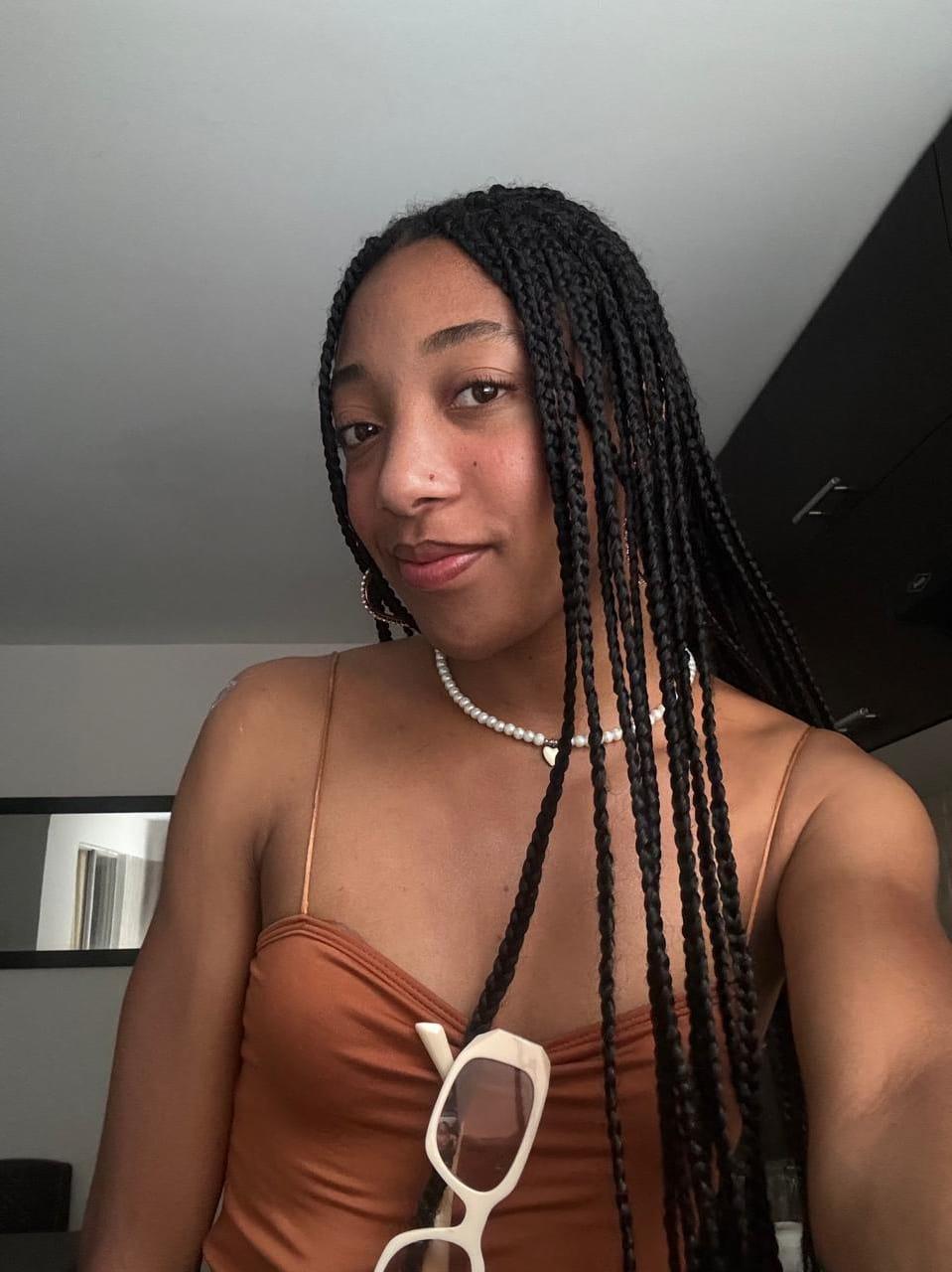 esmeralda_bk live from Colombia