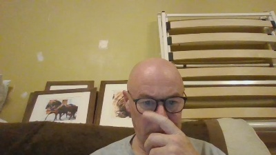 f7610 live from United Kingdom