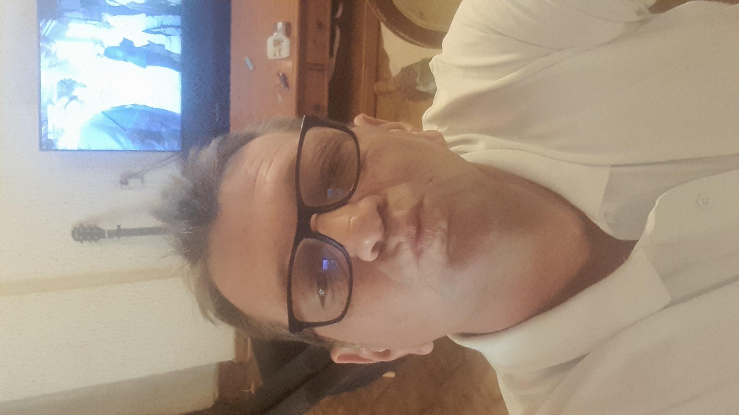 gillesc8888888 live from France