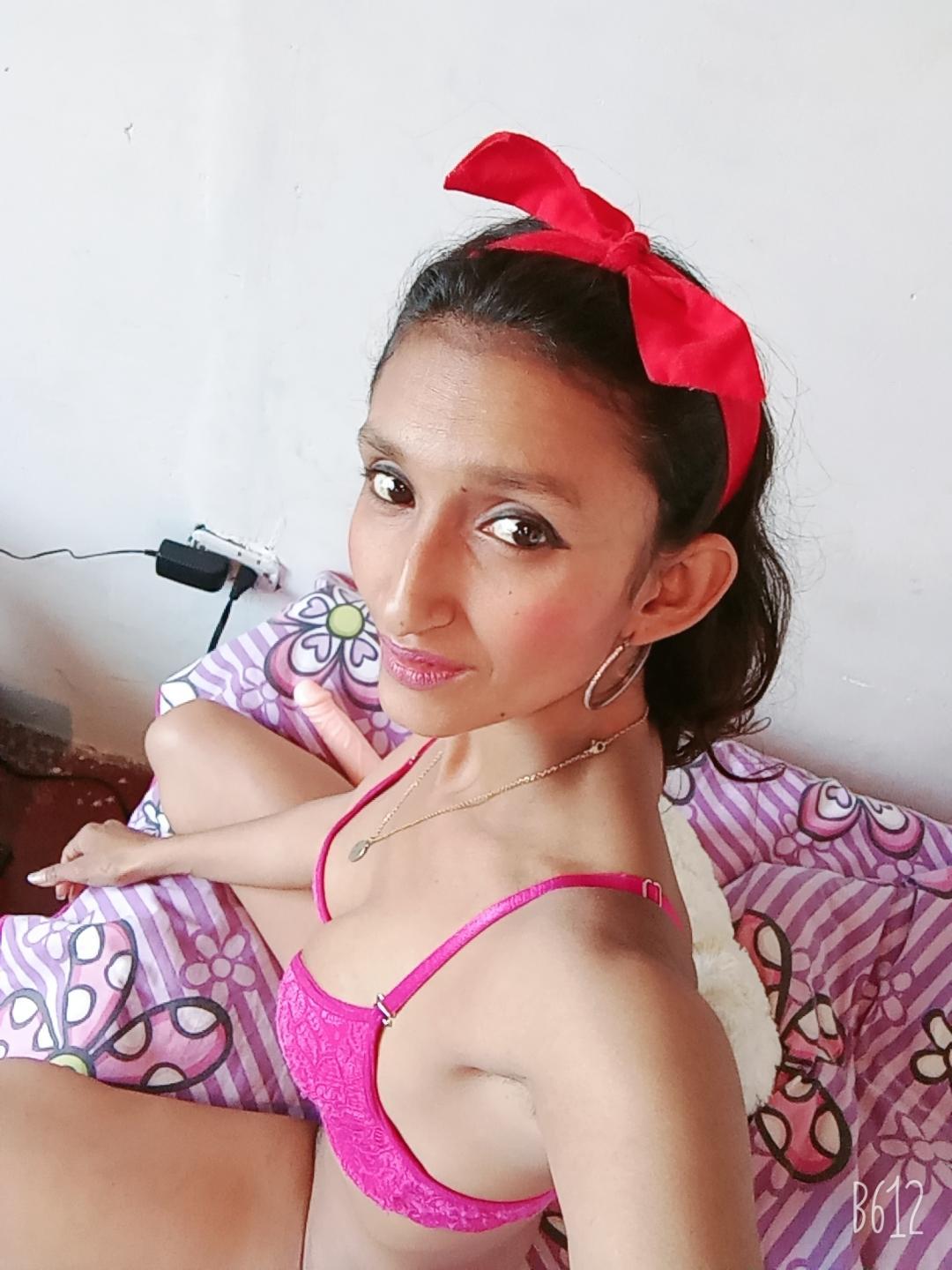 heyssii19 live from Colombia