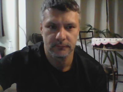 homemtravesso live from Brazil