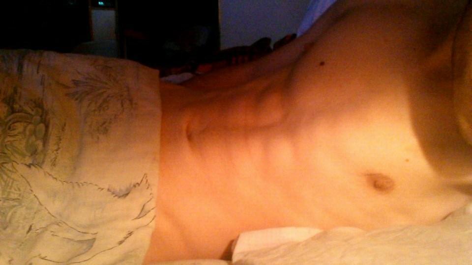 hotguy994 live from Croatia