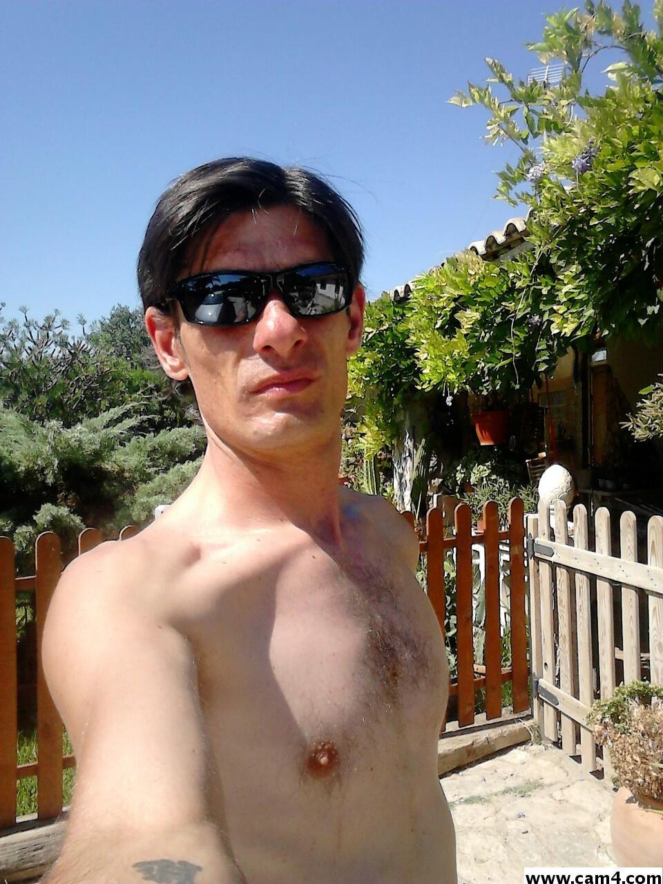 hurotaro live from Spain