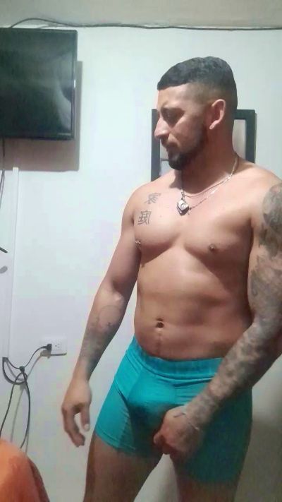 jack_01973 live from Colombia
