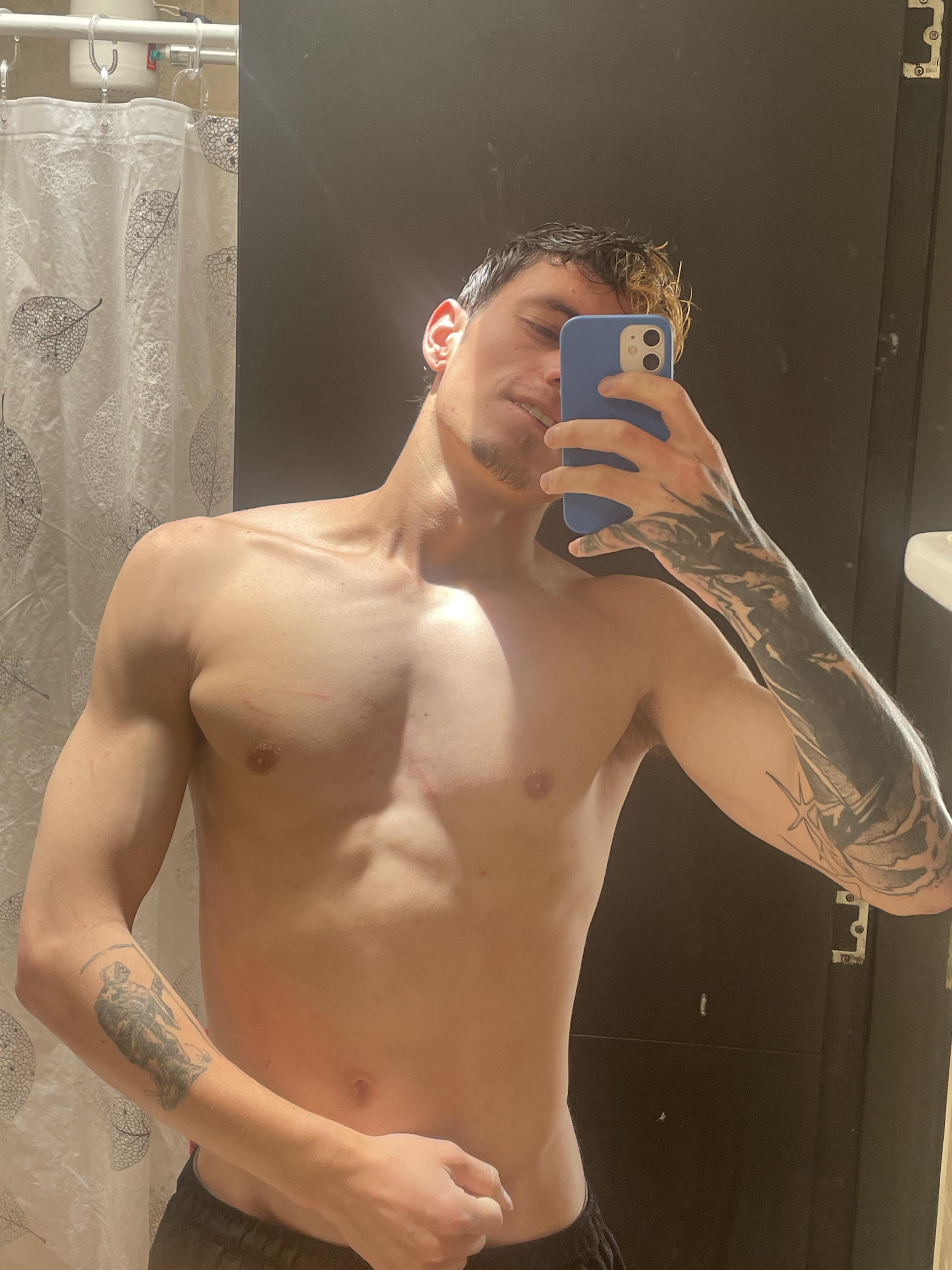 jamesss_ live from Colombia