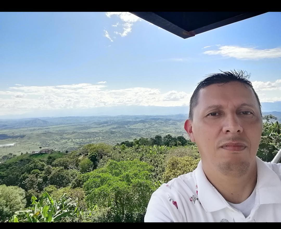 jimygiraldo live from Colombia