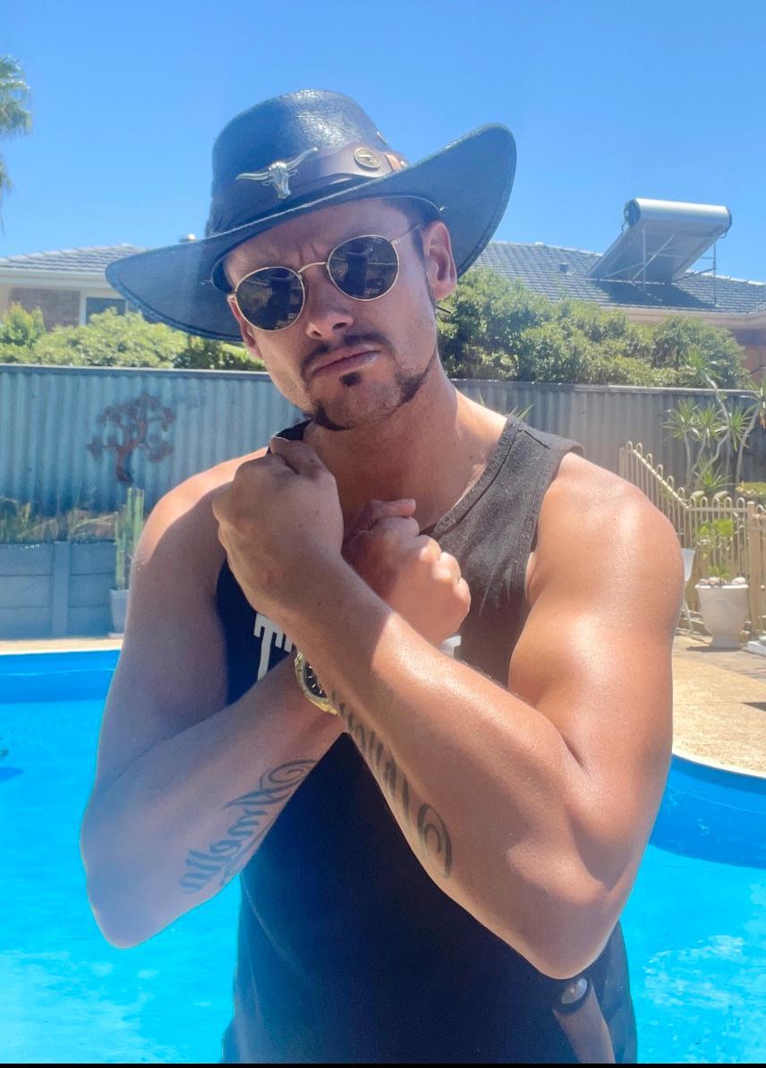 jonjonespwns live from Australia