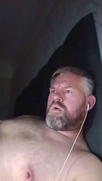 jonnyx5 live from United Kingdom