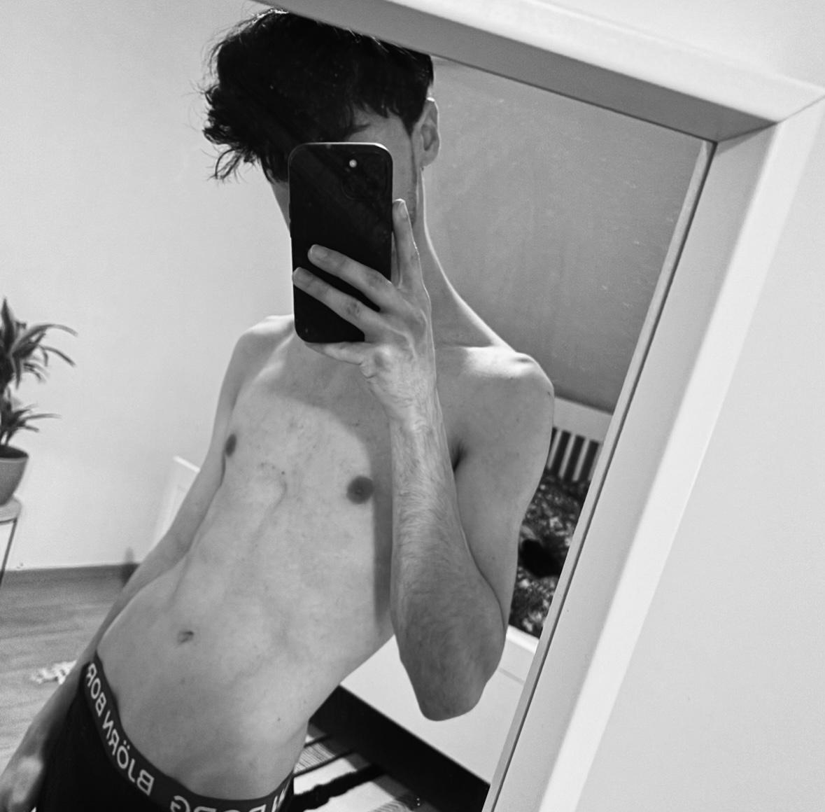 justaguy_20 live from Australia