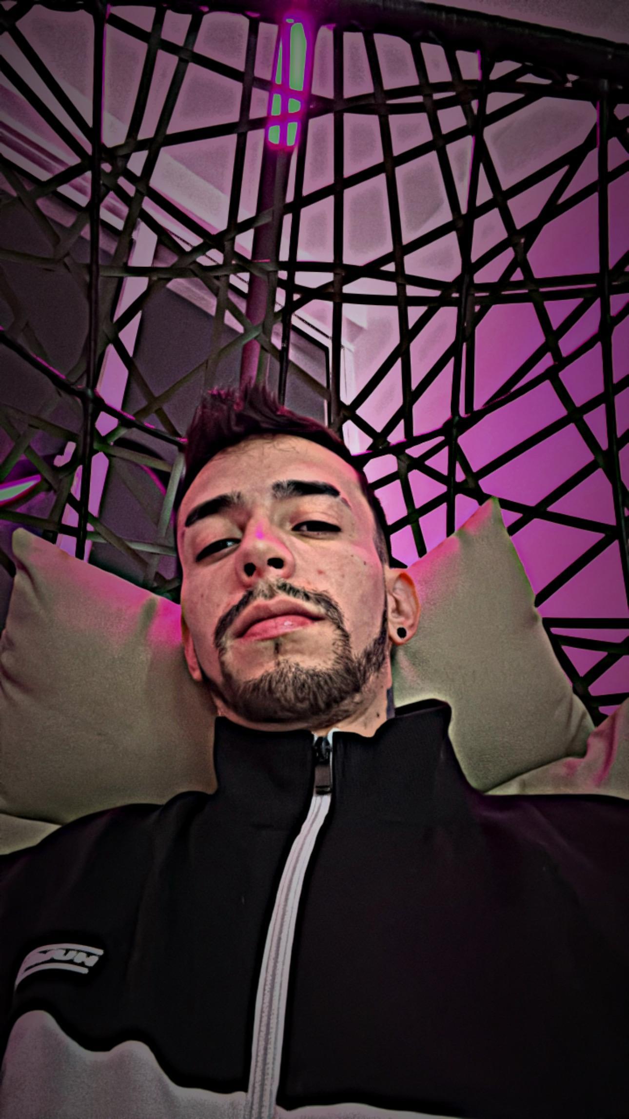 kingculture69 live from Colombia
